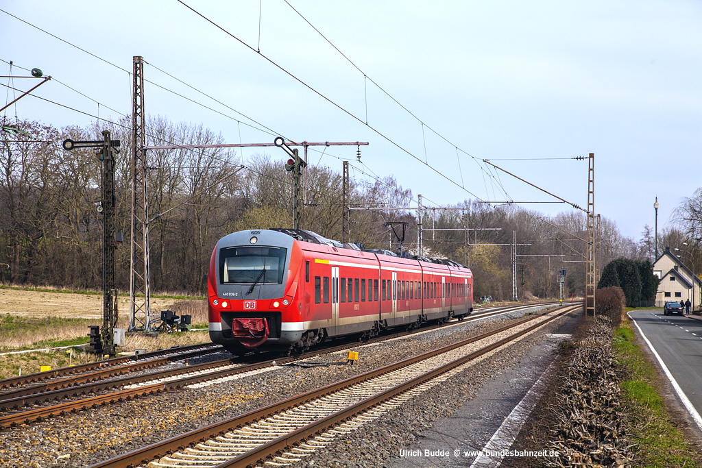 http://www.bundesbahnzeit.de/dso/Diverses, gross/b01-440_036.jpg